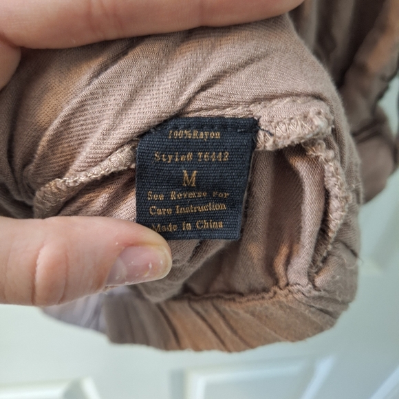 Beige pull over jacket, small - Picture 2 of 3